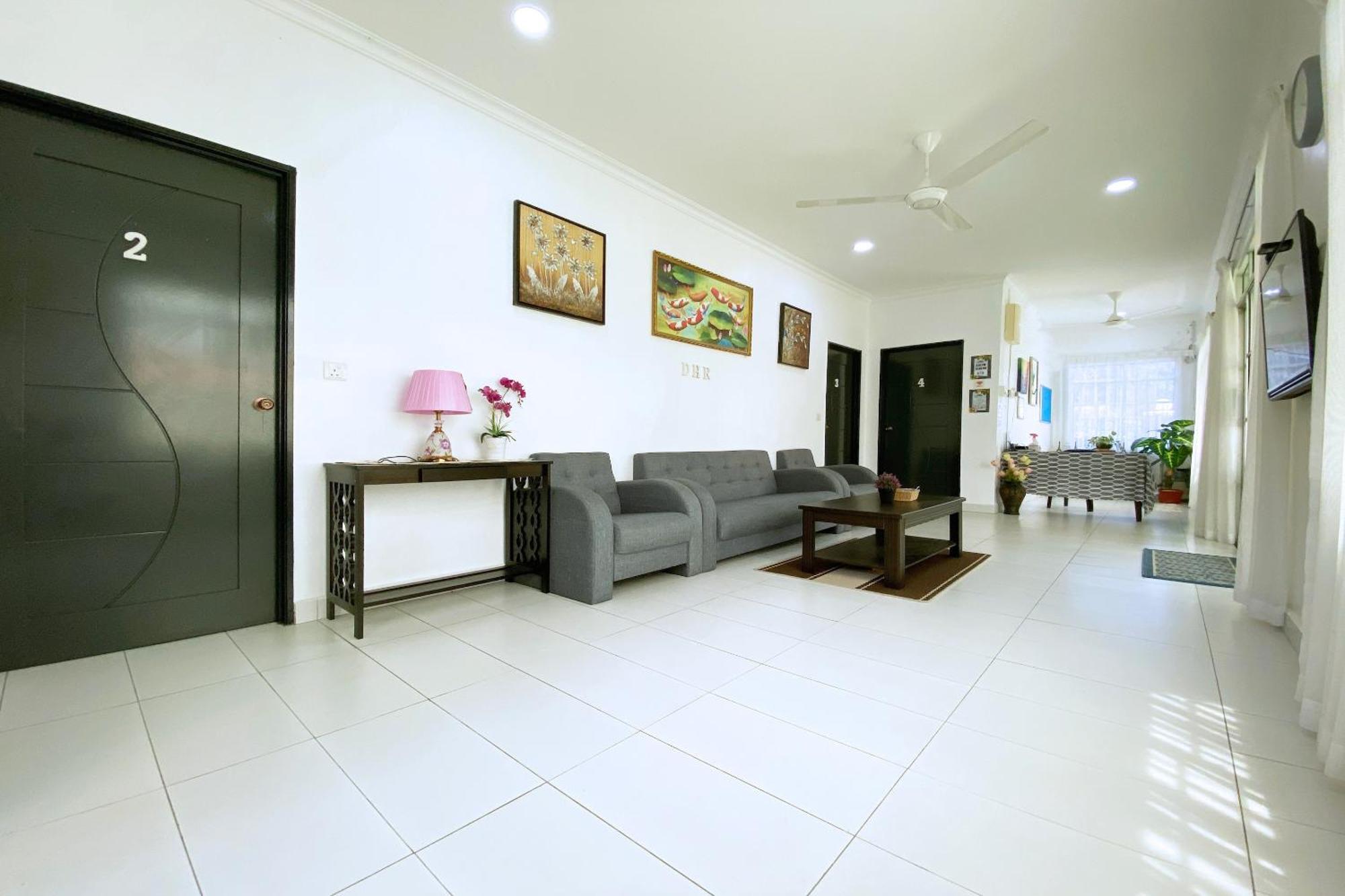 Oyo Home 90230 Dh Residence Kota Belud Exterior photo